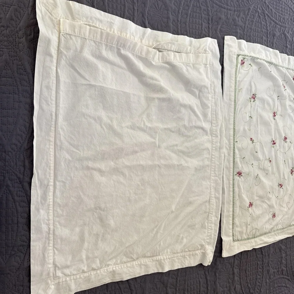 2 White Standard Shams Pillow Case Carnation Floral Embroidered Cottage Core
